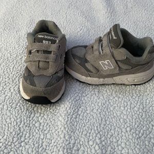 Infant New Balance sneakers